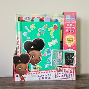 Netflix ADA TWIST Glow and Go Notebook Set, 4 Piece NWT